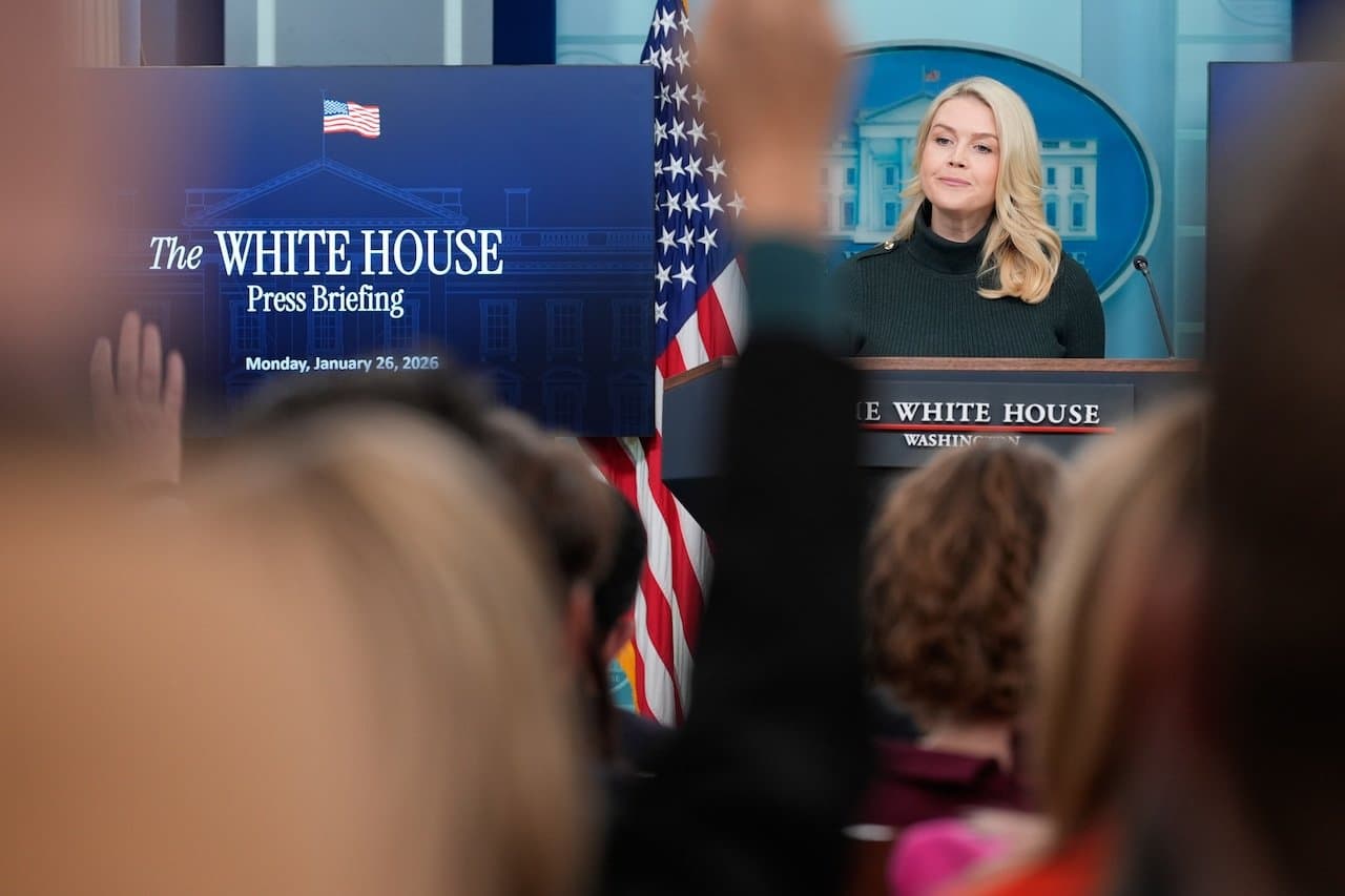 백악관이 내 손안에? 'CBP Home' 앱 출시와 트럼프의 디지털 추방 작전, 그 이면의 실체